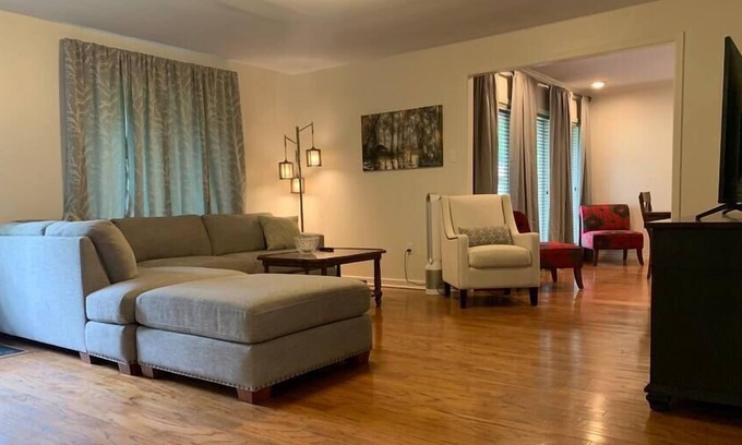 Mid City South House | Welcome Home Sevenoaks