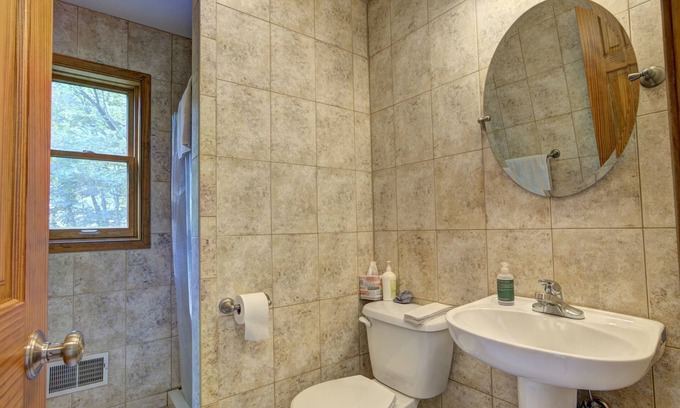 Lackawaxen Ski Chalet | Welcome to beautiful Masthope Mountain Community in the Poconos!