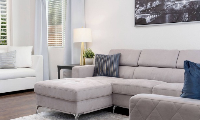 Citrus Heights House | Welcome to cozy fully stocked home with TV in every room! Near downtown, airport