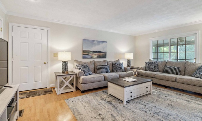 Sloans Valley Condo | Welcome to Family Lake Time – Your Waterfront Condo!