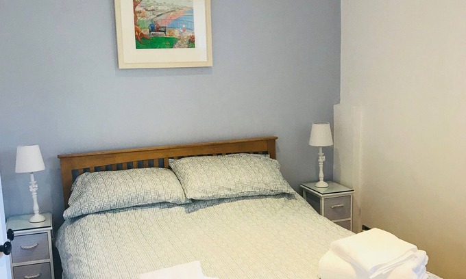 Dawlish Apartment | WELCOME TO LITTLE WEECH - a gorgeous getaway nook in Dawlish Devon
