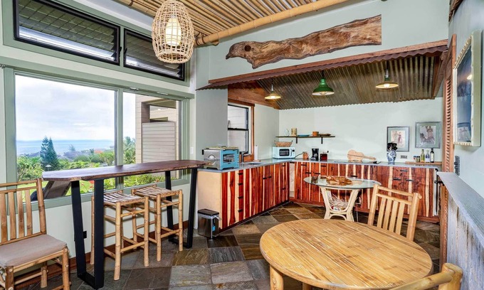 Kapalua Condo | Welcome to Margarita 'Villa at the Ridge' !
