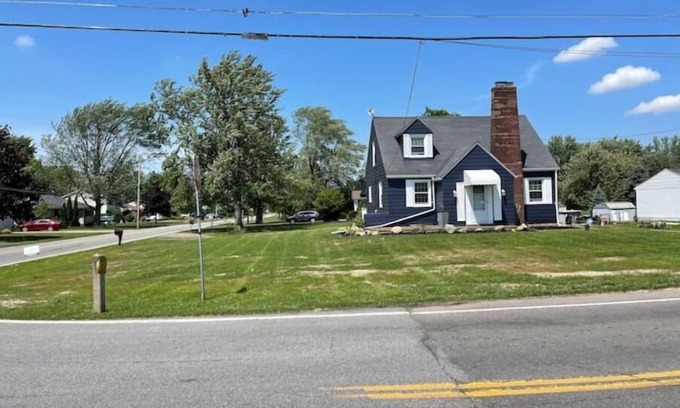 Niagara Falls House | Welcome to Niagara Falls, N.Y.