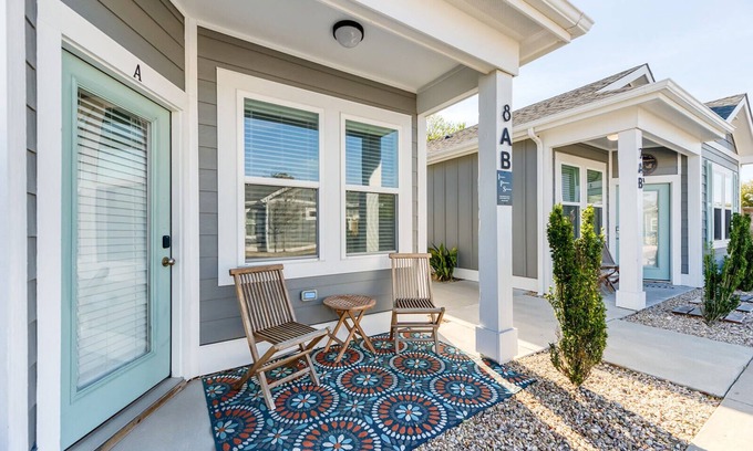 Corolla Light Condo | Welcome to Ohanakai - 2 bed, Single Level Pets Welcome! Walk to the Beach