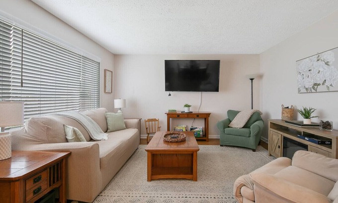 Westover House | Welcome to our house!