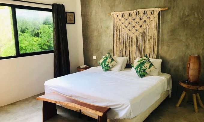 La Veleta Condo | “Welcome to paradise”