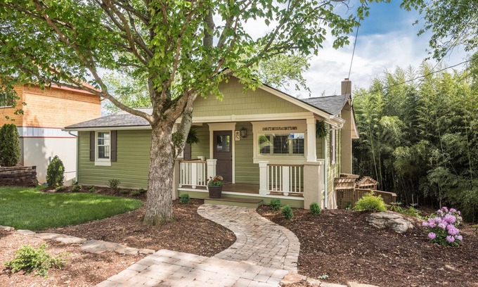 Asheville House | Welcome to the Bamboo Bungalow!
