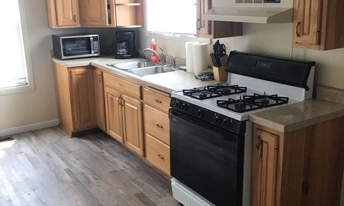 Escanaba House | Welcome to the Bridge House