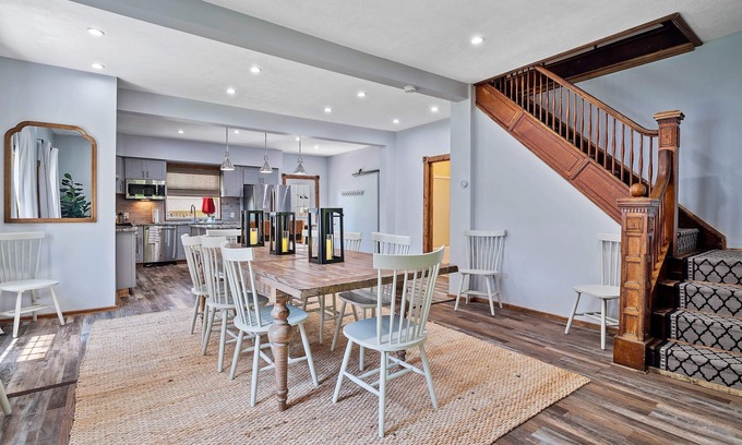 Geneva House | Welcome To Wine Country - Relaxed Luxury!