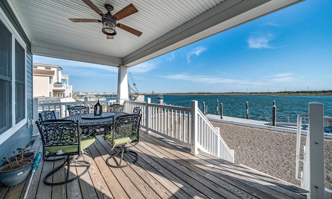 Cape May Court House House | Welcome to your dream vacation rental in Avalon Manor! This charming Bayfront property is the.