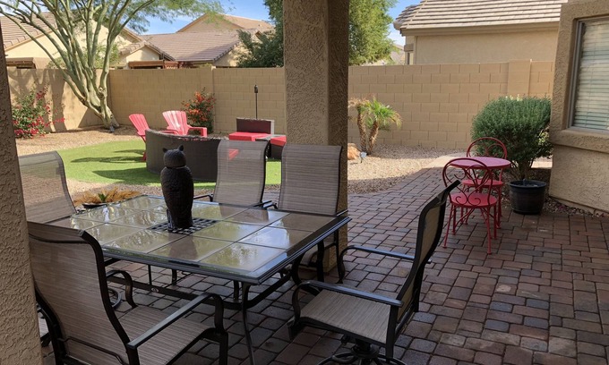 Maricopa House | Welcome to your home away from home in the Desert!