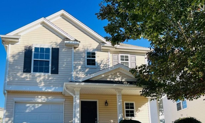 Dallas House | Welcome to your second home!!