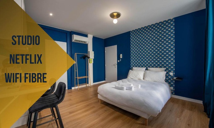 Agen Apartment | WelcomeAgen*Charlie Chaplin
