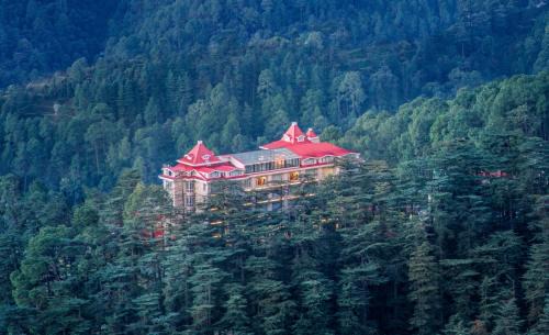 Shimla Hotel | WelcomHeritage Elysium Resort & Spa
