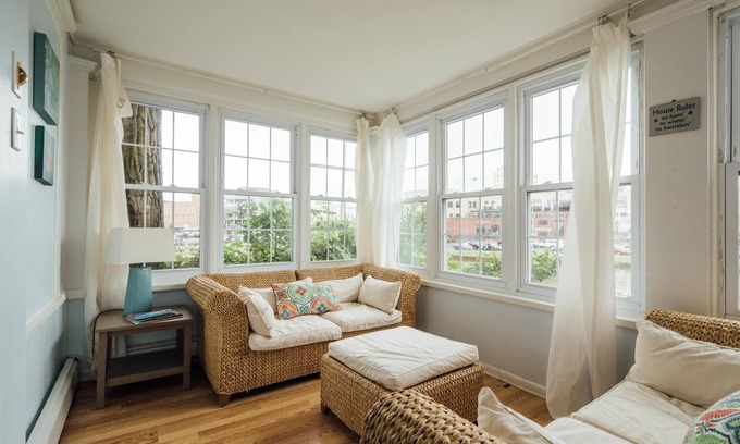 Ocean Grove House | Welcoming 2 BR Haven~ the Porch overlooking Asbury Park