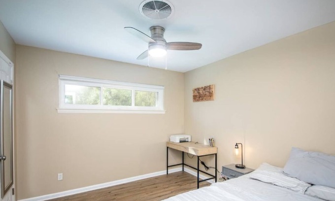 Wichita Falls House | Welcoming Family home in coveted neighborhood