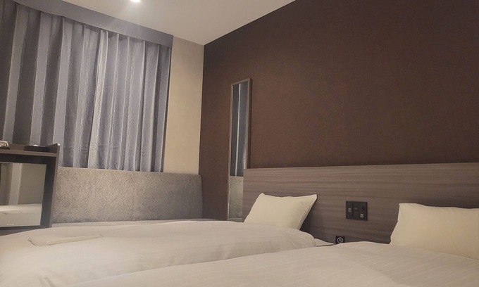 Nanbasennichimae Hotel | Welina Premier Osaka Namba