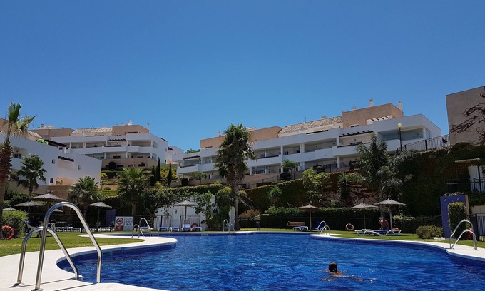 San Roque Apartment | Well appointed, spacious three bedroom apartment, scenic surroundings close to golf courses