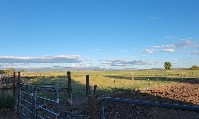 Alturas House | Wendy's Country Escape- a cozy pet friendly home in Modoc