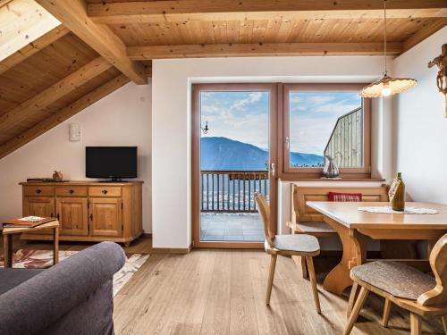 San Genesio Atesino Apartment | Wernerhof Fewo Rosengarten
