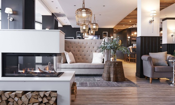 Westende Hotel | West Bay