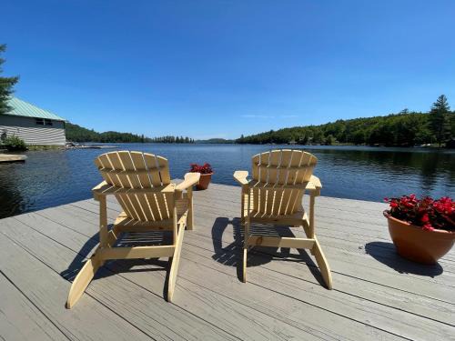 Eagle Bay House | West Bay Hideaway