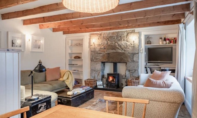 Nethy Bridge Cottage | West Dell -