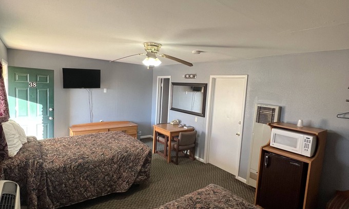 Sayre Hotel | Western Motel