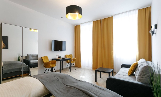 Funfhaus Apartment | WF-Apartment near Westbahnhof Top 3