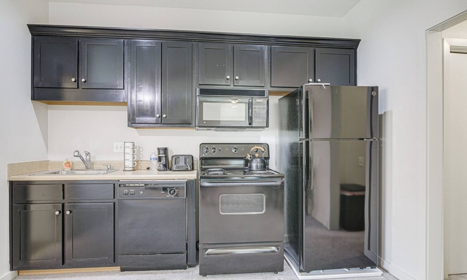 Memphis Apartment | WFH-Friendly Memphis Studio Near Hospitals & Dtwn!