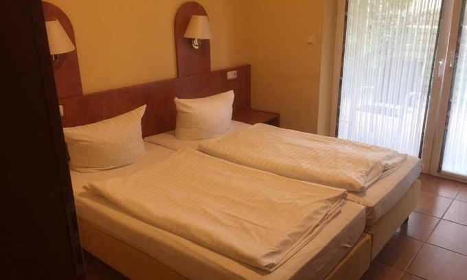 Papenburg House | WH Hotels Papenburg Pension