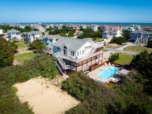 Whalehead Beach House | Whalehead Adventure With Ocean Views Pool Spa