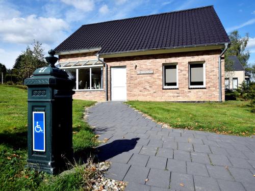 Kuchelscheid House | Wheelchair friendly house with sauna