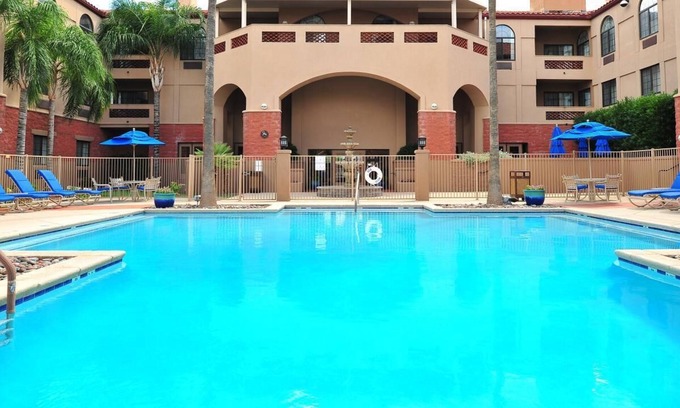 Palo Verde House | Where Comfort Meets Tucson's Charm: Free Parking! Near University of Arizona