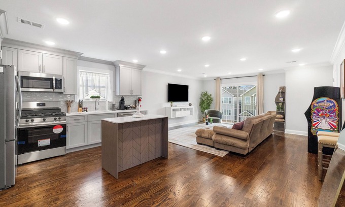 Ampere House | Where Luxury and Style meets Comfort, Welcome to Orange’s Oasis