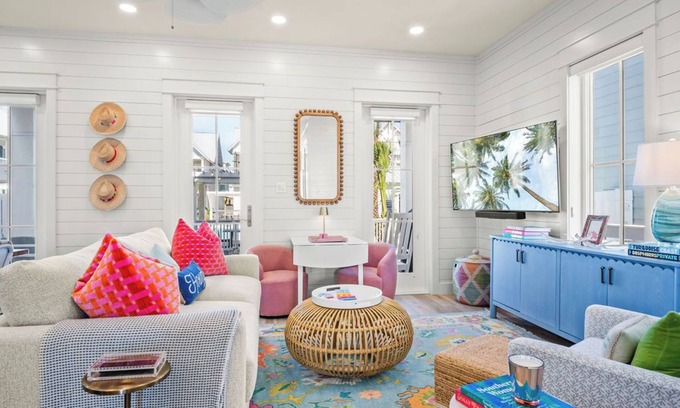Port Aransas Cottage | Where the spirit of the West meets the beauty of the sea.