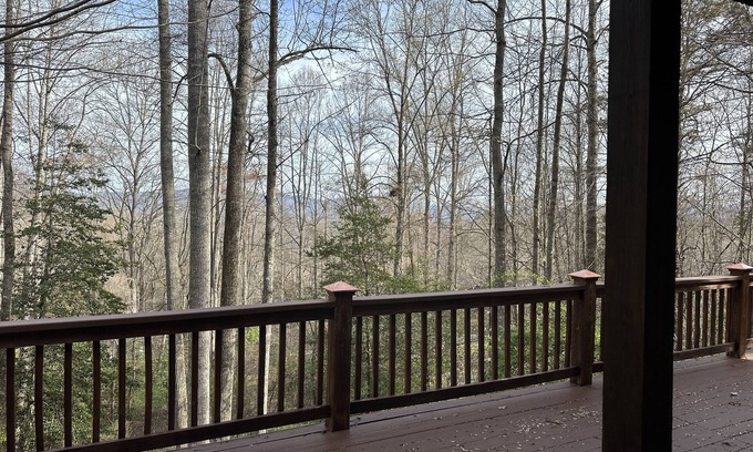Franklin House | Whippoorwill's Nest in the Smoky Mountains