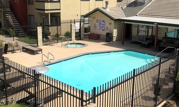 North Country Meadows Apartment | Whispering Meadows Apartments