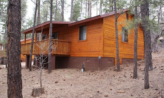 Pinetop-Lakeside Cabin | Whispering Pines- Cabin 37