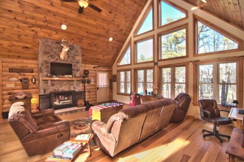 Albrightsville House | Whispering Pines Retreat