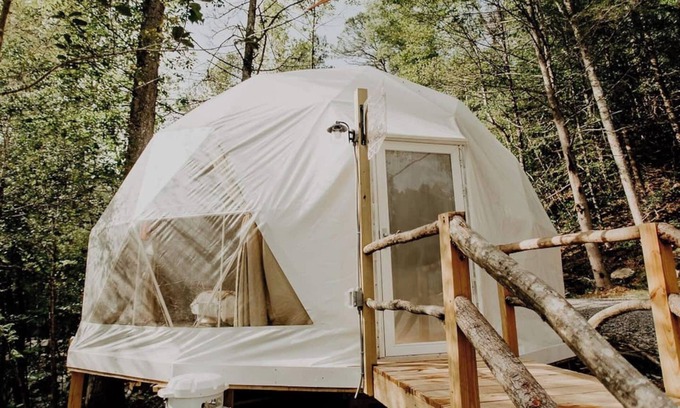 Cosby Apartment | Whispering Waters: Dome Getaway