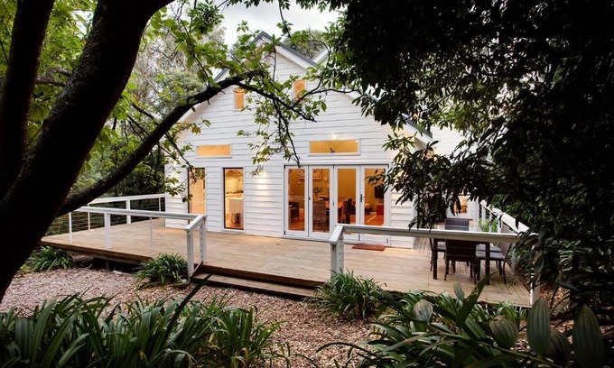 Wentworth Falls House | White Cottage
