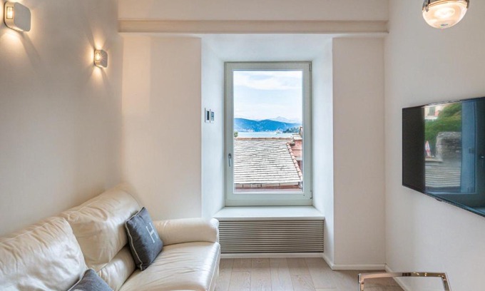 Portovenere House | White dreams