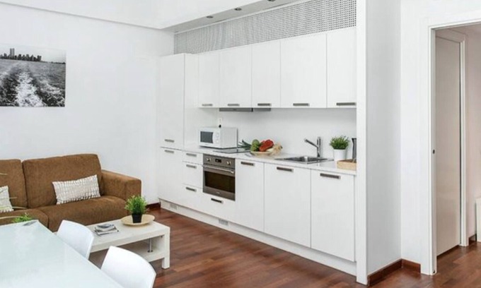 Les Corts Apartment | White Loft