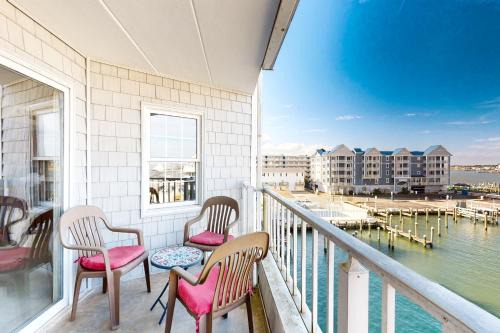 Ocean City Apartment | White Marlin 310B