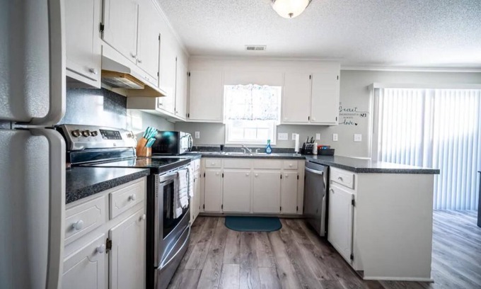 Greenville House | Whites Escapes ! Luxurious getaway !