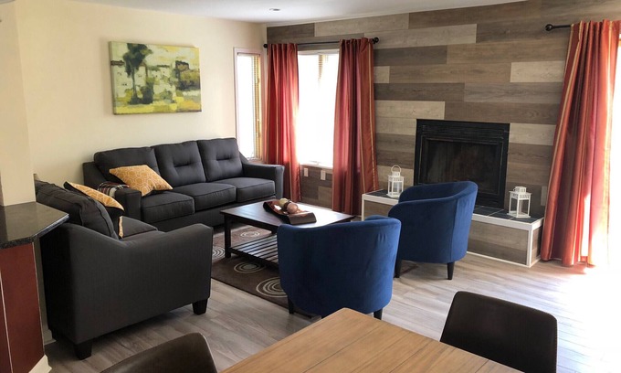 East Stroudsburg House | Whitetail Retreat-Hiking, Biking & River adventure