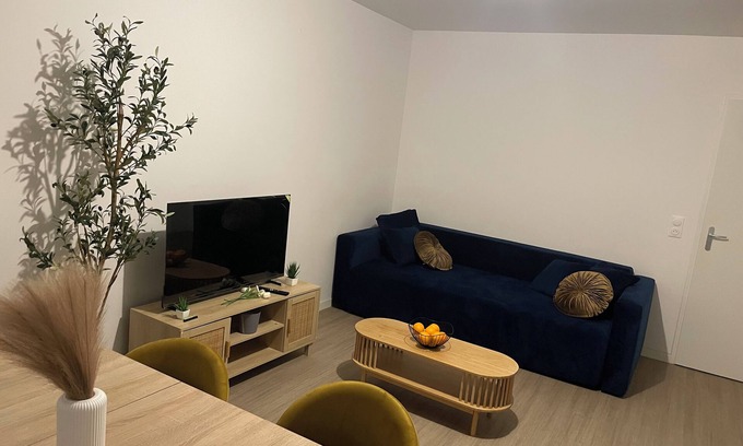 Rosny-sous-Bois Apartment | Whole house -Rosny sous bois, France