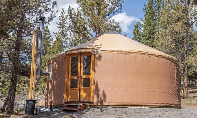 Sisters Apartment | Whychus Creek Yurt Sanctuary