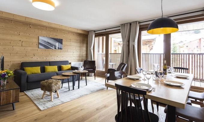 Plagne 1800 Apartment | Wifi, 100m from ski slopes, balcony, parking, tv, ski locker, 68-73m², La Plagne